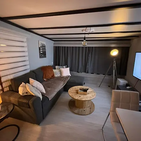 Tiny Beachhouse - New Vennepark Campsite *