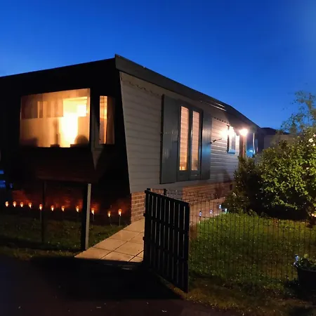 Tiny Beachhouse - New Vennepark
